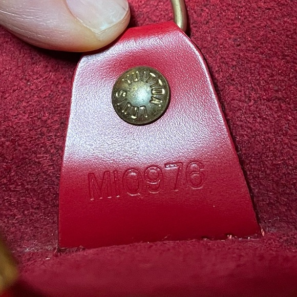 Louis Vuitton red EPI leather Soufflot - Picture 10 of 14